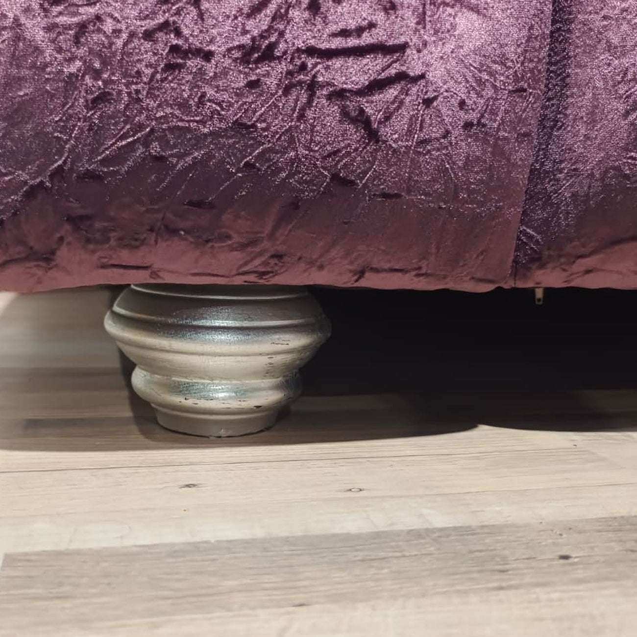Divano DIVA26 3+2 | Set Divani Eleganti in Tessuto Effetto Velluto con Dettagli Glam