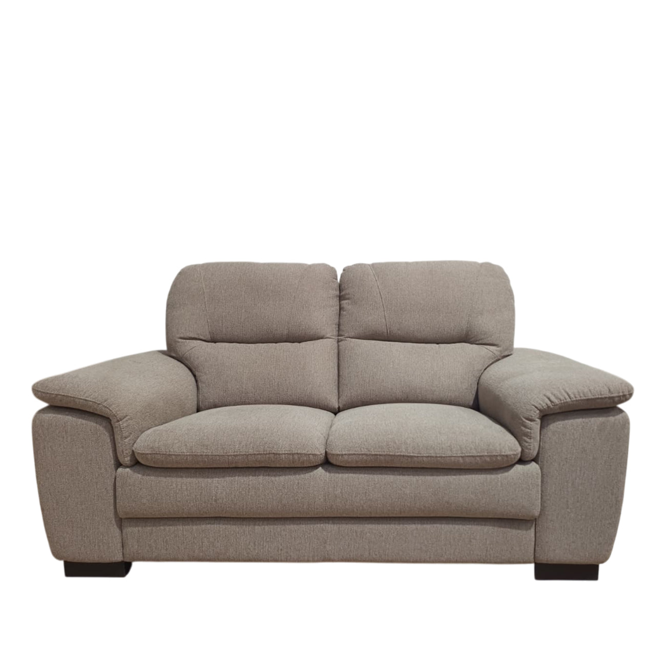 Divano Isabel 2 Posti con Piedini in Legno | Comfort e Design Elegante