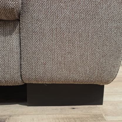Divano Isabel 2 Posti con Piedini in Legno | Comfort e Design Elegante