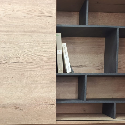 Parete Attrezzata Mod.03 con Pannello Scorrevole | Design Moderno Cemento e Legno