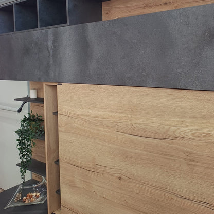 Parete Attrezzata Mod.03 con Pannello Scorrevole | Design Moderno Cemento e Legno