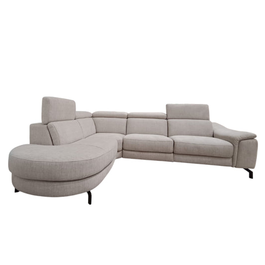 Divano Nelson con Poggiatesta Regolabile e Recliner Elettrico | Comfort e Design Moderno