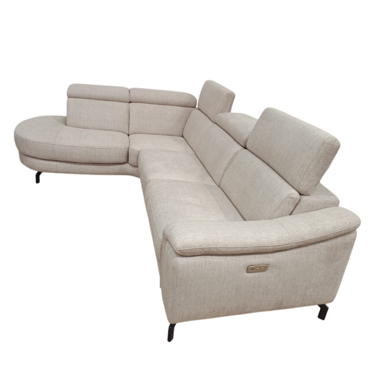 Divano Nelson con Poggiatesta Regolabile e Recliner Elettrico | Comfort e Design Moderno