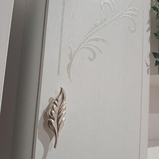 Parete Attrezzata Modello05 Bianca | Design Elegante con Pensili in Vetro e Base Curva