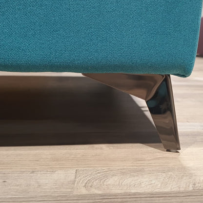 Divano Eros cl dx con Poggiatesta Reclinabili | Comfort Ergonomico e Design Moderno